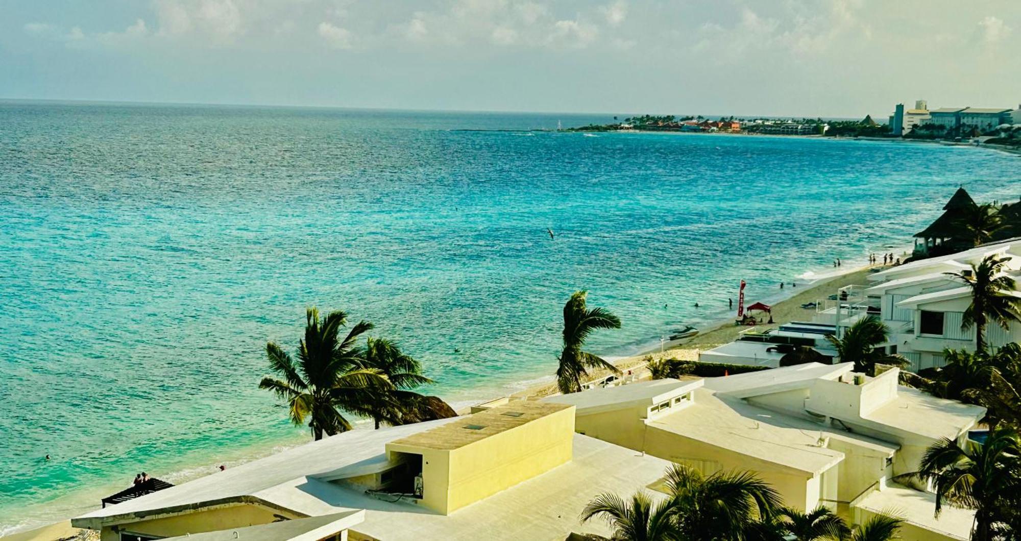 Solymar Beach Condos Cancún Exteriör bild