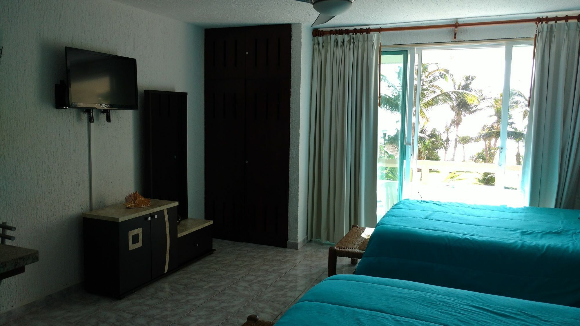Solymar Beach Condos Cancún Exteriör bild